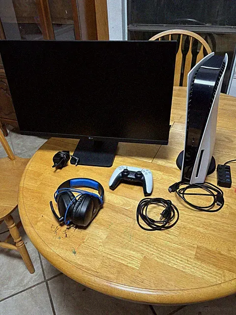 PlayStation 5 1TB Disc & Controller & Optional LG 27” Monitor. Increase To 525