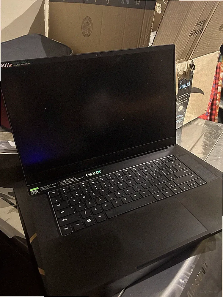 Razer Blade 15 2022 RTX 3060, 11th Gen I7, QHD 240Hz Gaming Monitor