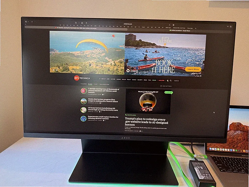 Razer Raptor 27 inch Widescreen 1440P 144hz Gaming Monitor