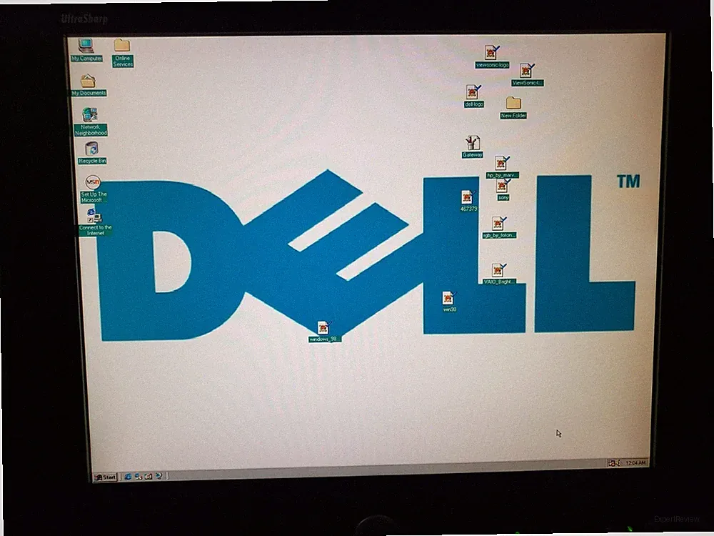 Retro Dell UltraSharp 2000FP 20" 4:3 1600x1200 Gaming LCD Flat Panel Monitor