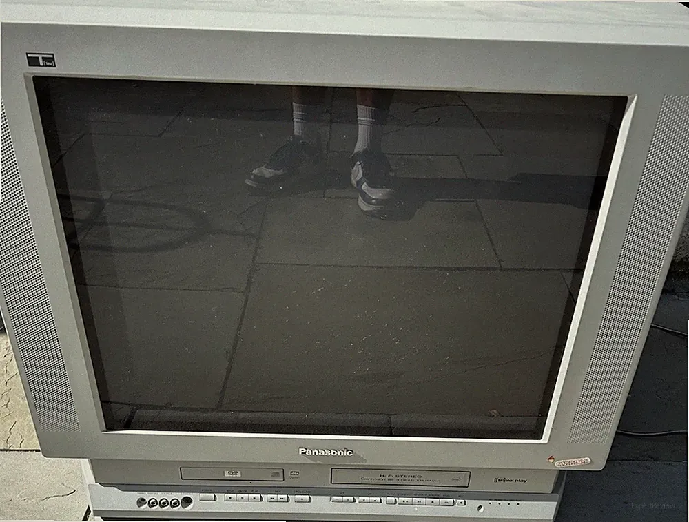 Retro Gaming Monitor TV – Panasonic PV-DF2702 TV Combo DVD VHS VCR 27” CRT PICKU