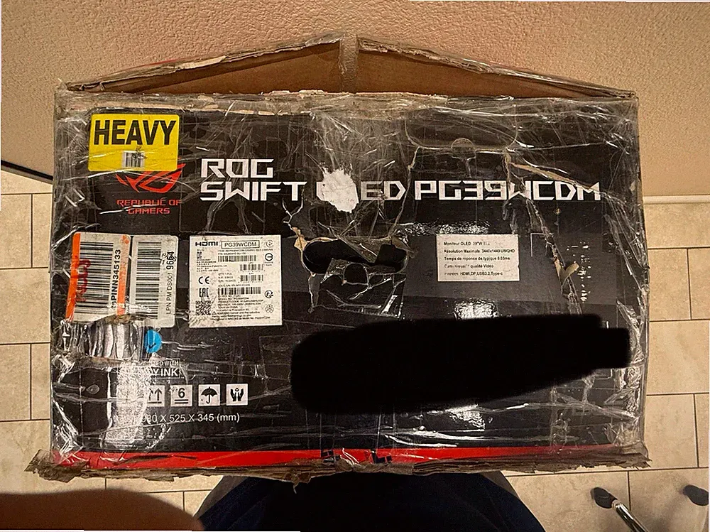 ROG Strix 39" PG39WCDM OLED monitor