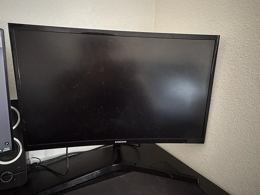 Samsung 24” 144hz Gaming Monitor