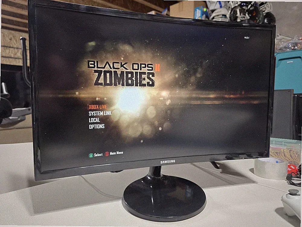 Samsung 24" Monitor LC24F390FHNXZA 1080p 60Hz Curved Gaming Monitor