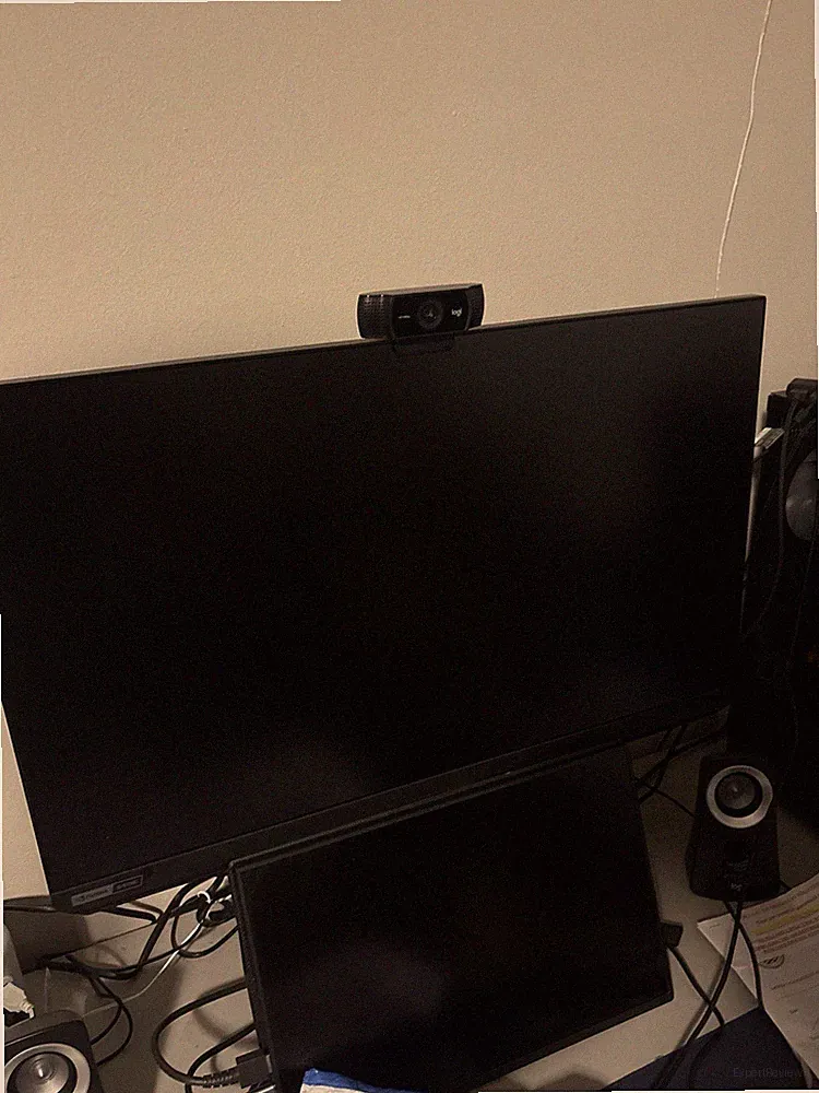 Samsung 27’ Odyssey G4 FHD IPS 240 Hz Gaming Monitor - Black w/ Nvidia G-Sync