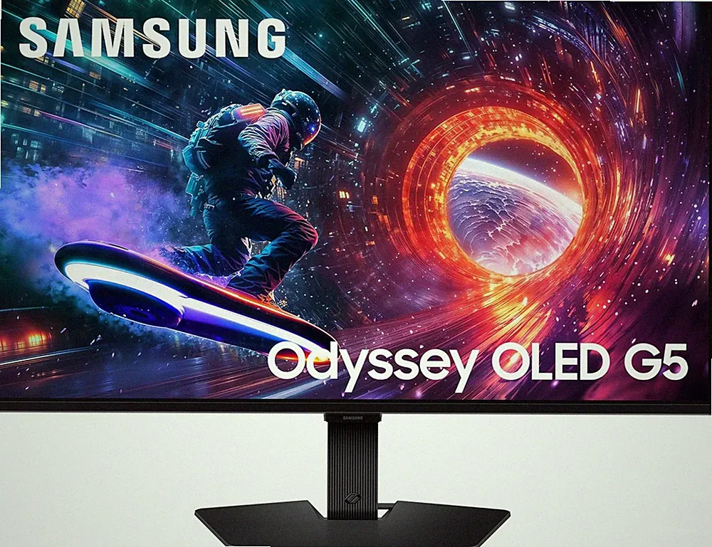 Samsung 27” Odyssey OLED G5 (G50SF) QHD & QD-OLED Gaming Monitor, 180Hz Refresh
