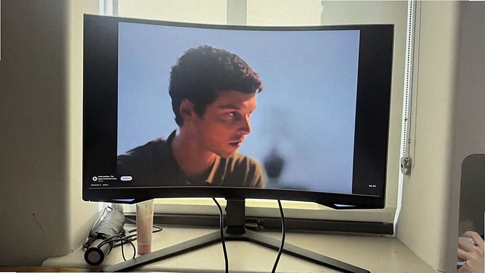 Samsung 27" S27BG652EN QHD VA 240Hz Curved Gaming Monitor - (SHIPS FAST)