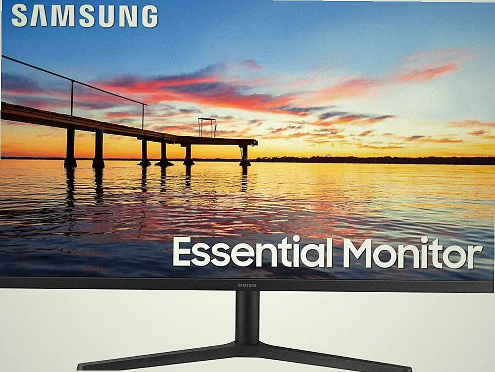 Samsung 32" Flat Monitor AMD FreeSync 75Hz Borderless with DP Cable S32B304NWN