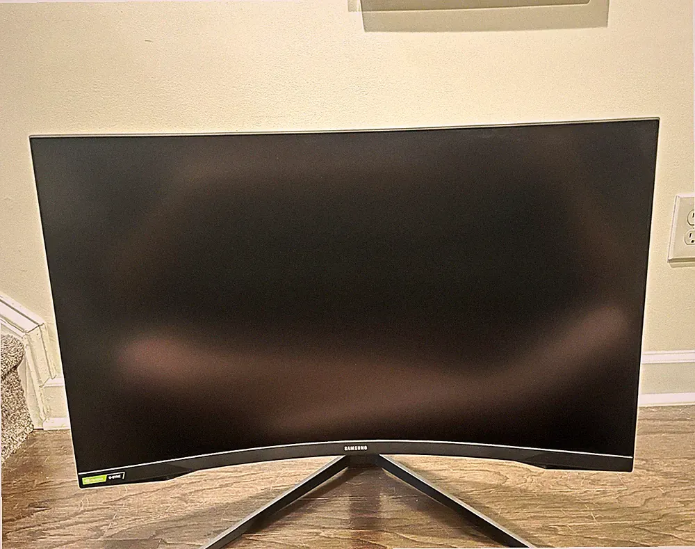 SAMSUNG 32” Odyssey G7 Series WQHD (2560x1440) Curved Gaming Monitor