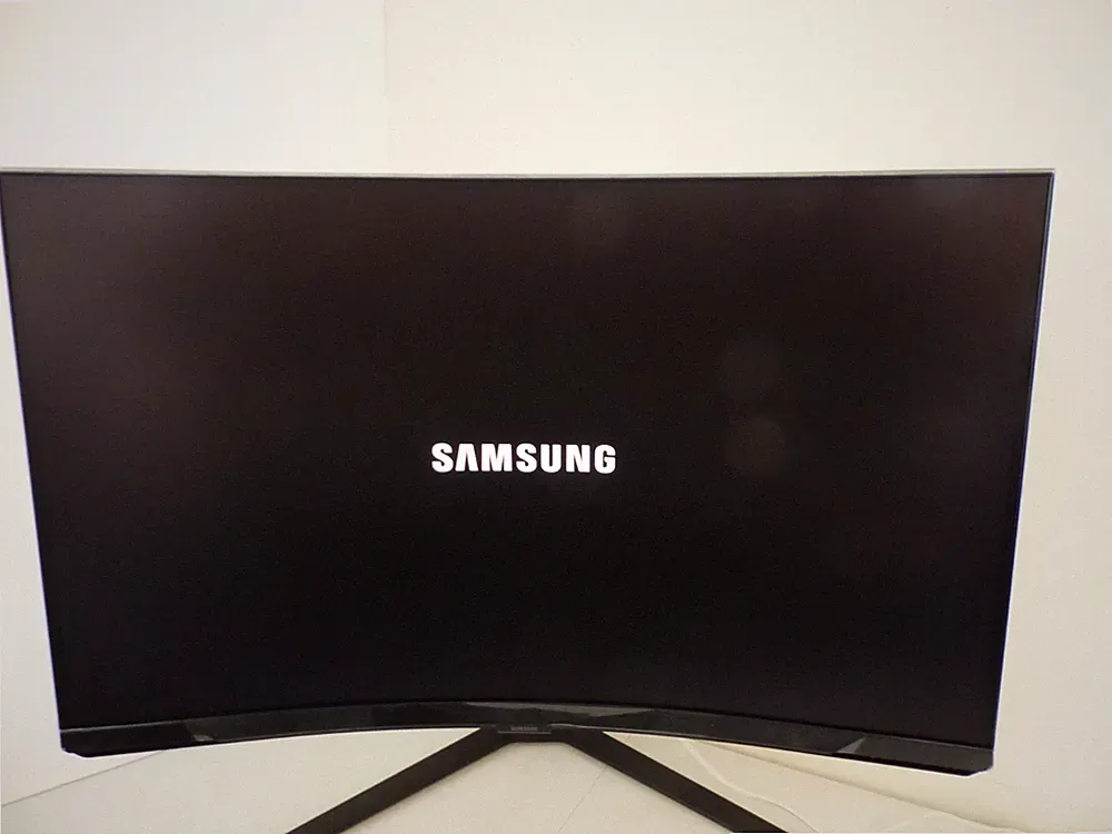 Samsung 32" Odyssey Neo G8 (LS32BG85NNXGO) 4K UHD 240Hz 1ms Gaming Monitor