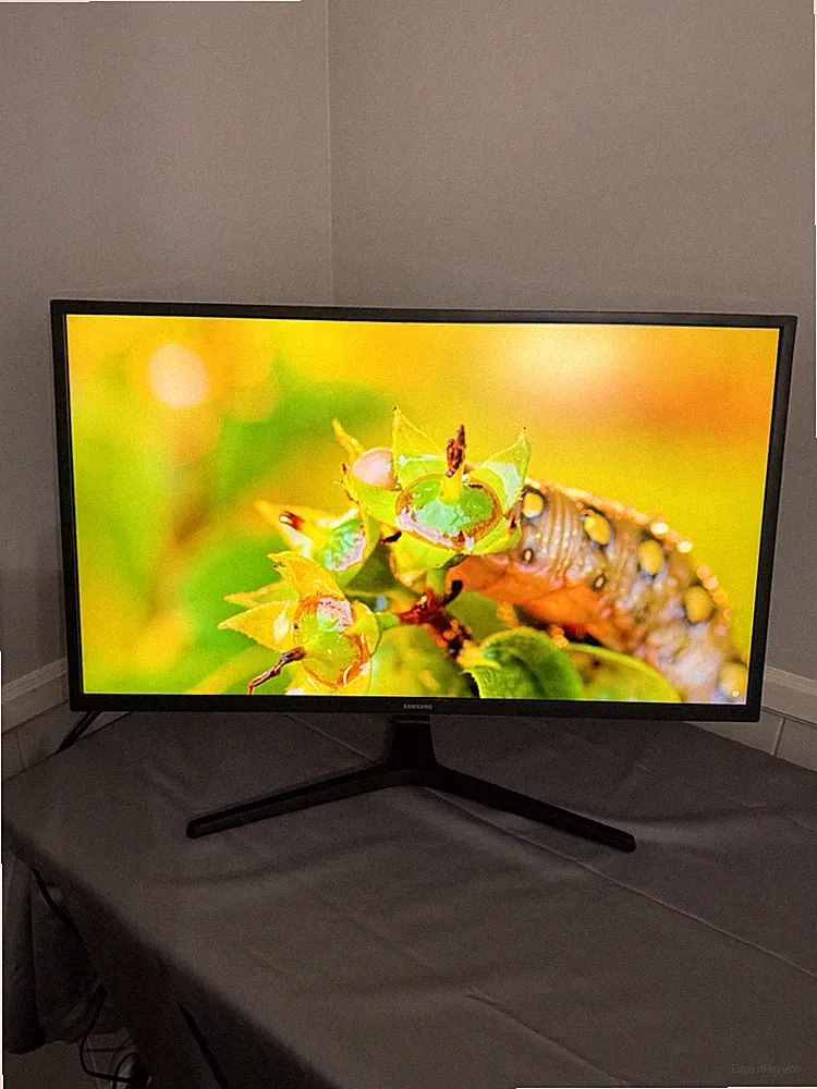 Samsung 32" U32J590UQN 4K UHD VA LCD Monitor