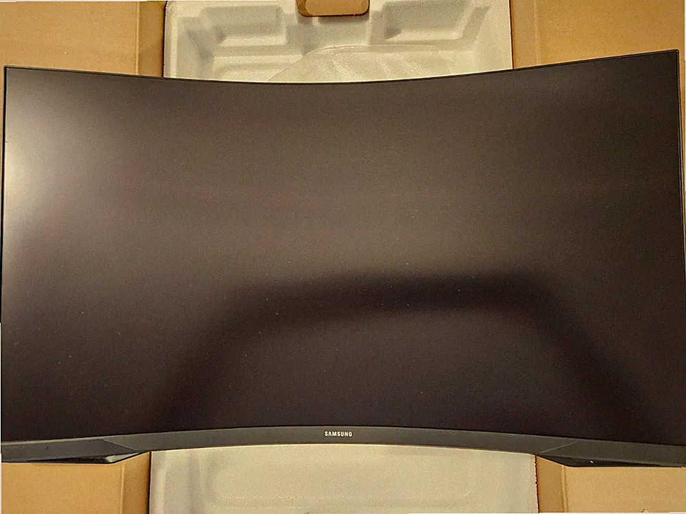 Samsung 32" WQHD Gaming Monitor with 1000R Curved Screen - Black
