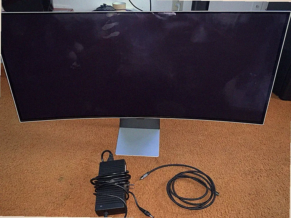 Samsung 34' Odyssey G85SB Series QD-OLED Ultra WQHD Curved Gaming Monitor, 175Hz