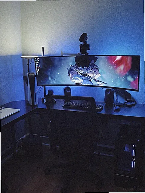 Samsung 49-inch Curved Monitor Ultrawide