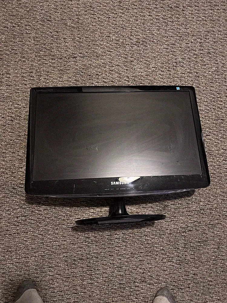 Samsung B2230 21.5" LCD Monitor VGA