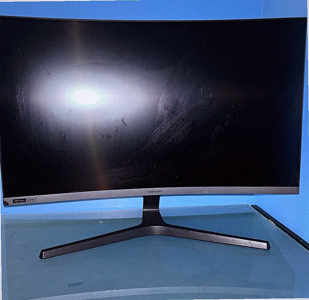 Samsung C27RG5 27" 240Hz G-Sync Curved LC27RG50FQNXZA Gaming Monitor