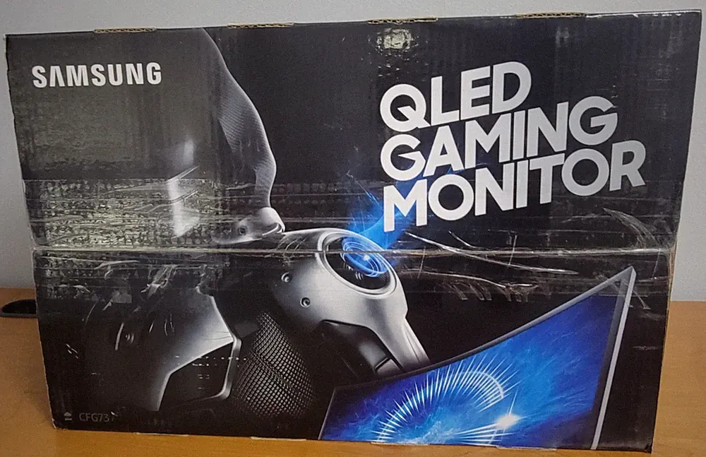 Samsung CFG73 27” QLED Curved Gaming Monitor 144Hz | Gamer - Streamer Setup