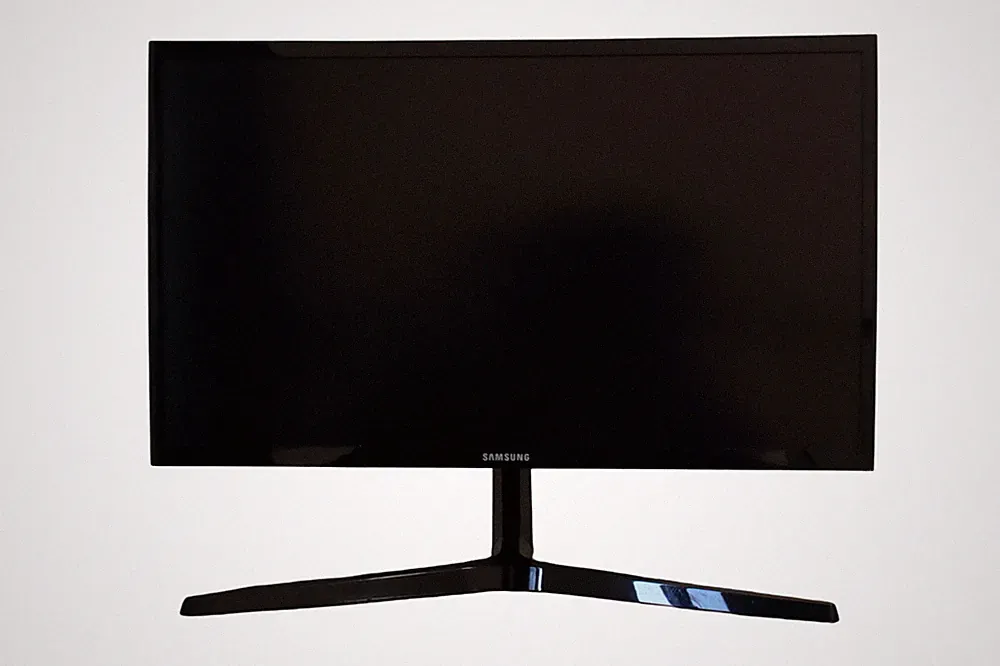 Samsung CRG5 LC24RG5 24" 144hz 4ms Gaming Monitor
