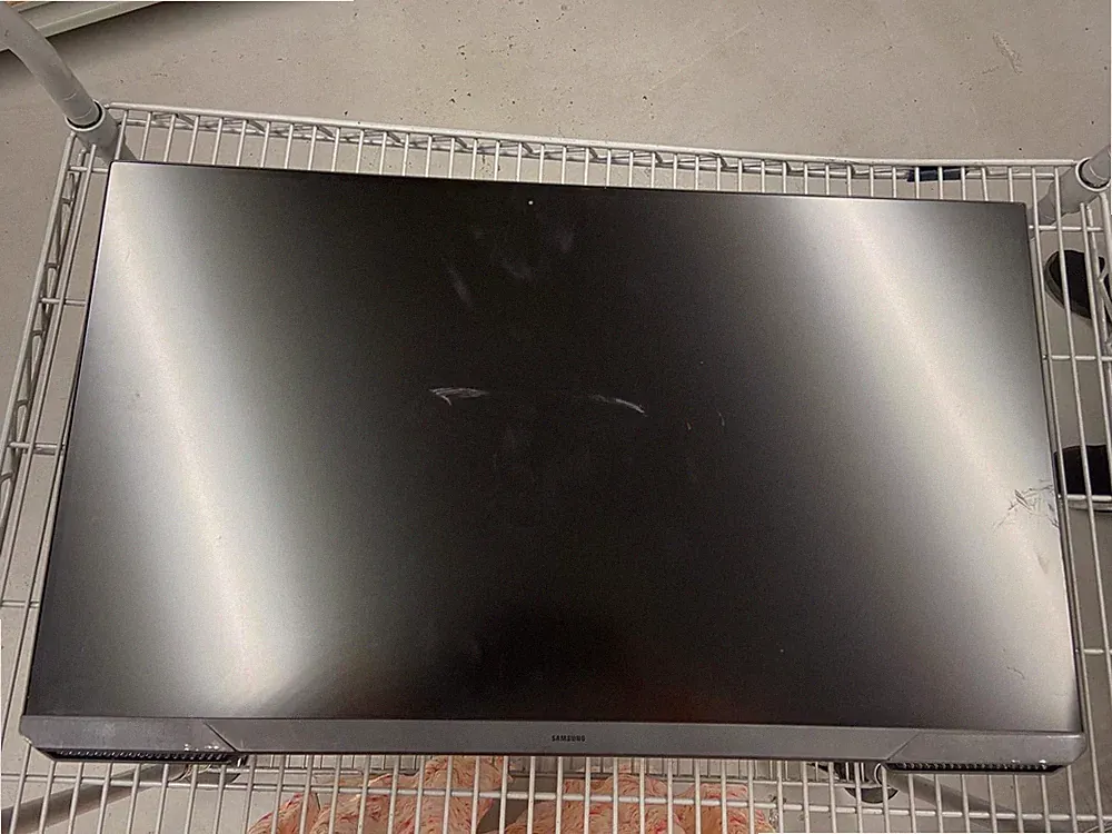 Samsung LS32CG512ENXZA – 32" QHD Widescreen Gaming Monitor