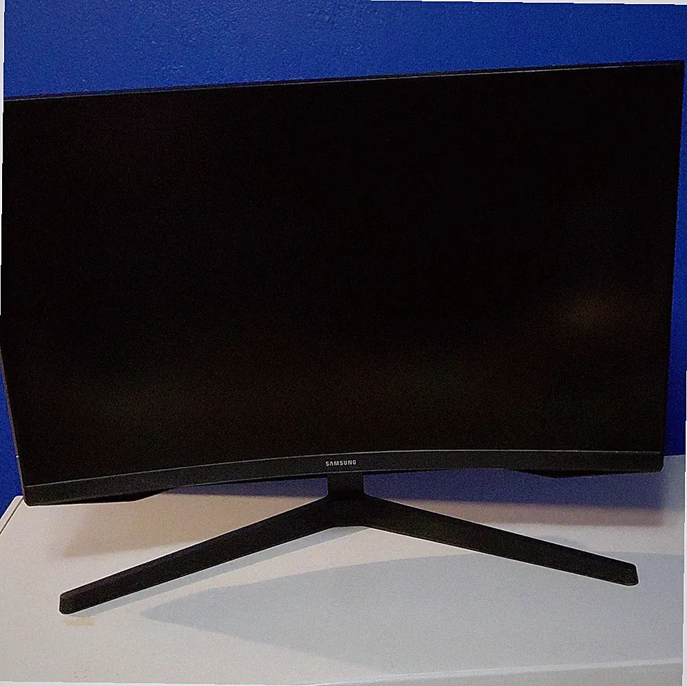 Samsung Odyssey G5 27" Curved LED Gaming Monitor 144Hz 1ms QHD C27G55T