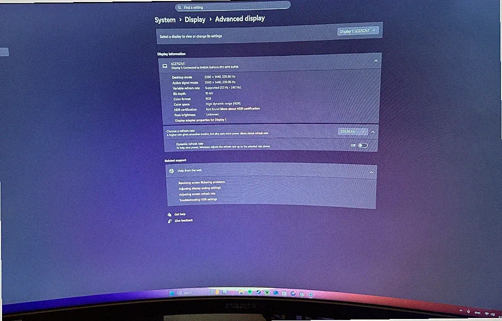 Samsung Odyssey G7 27" 1440p 240Hz HDR Curved Gaming Monitor - Black