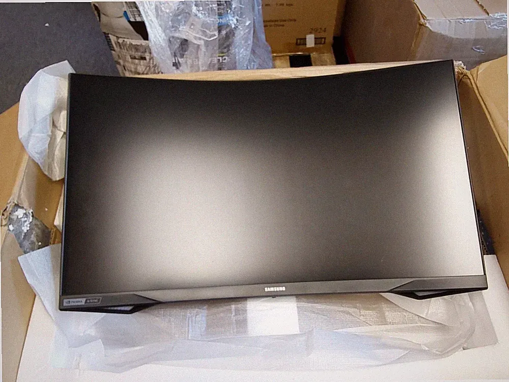 Samsung Odyssey G7 27" Curved Gaming Monitor C27G75TQSN(PLEASE READ)