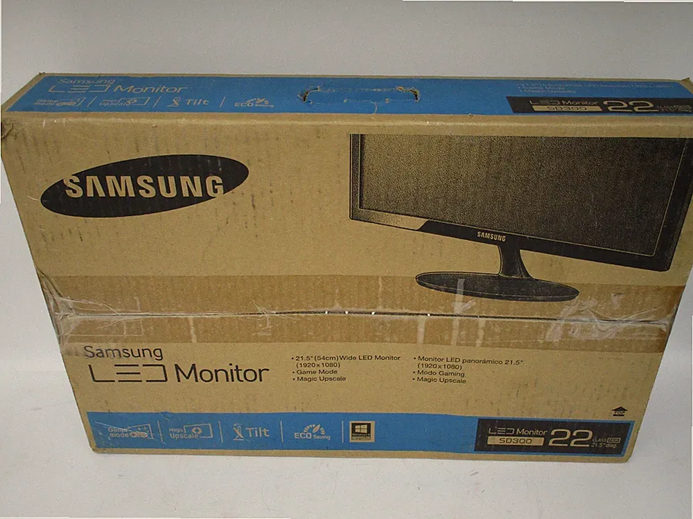 Samsung Simple LED 21.5 SD300 Monitor with High Gloss Finish S22D300NY For PC
