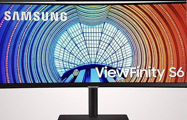 Samsung ViewFinity S6 34" Curved Ultra-Wide UWQHD Monitor HDMI USB-C Slim Bezel