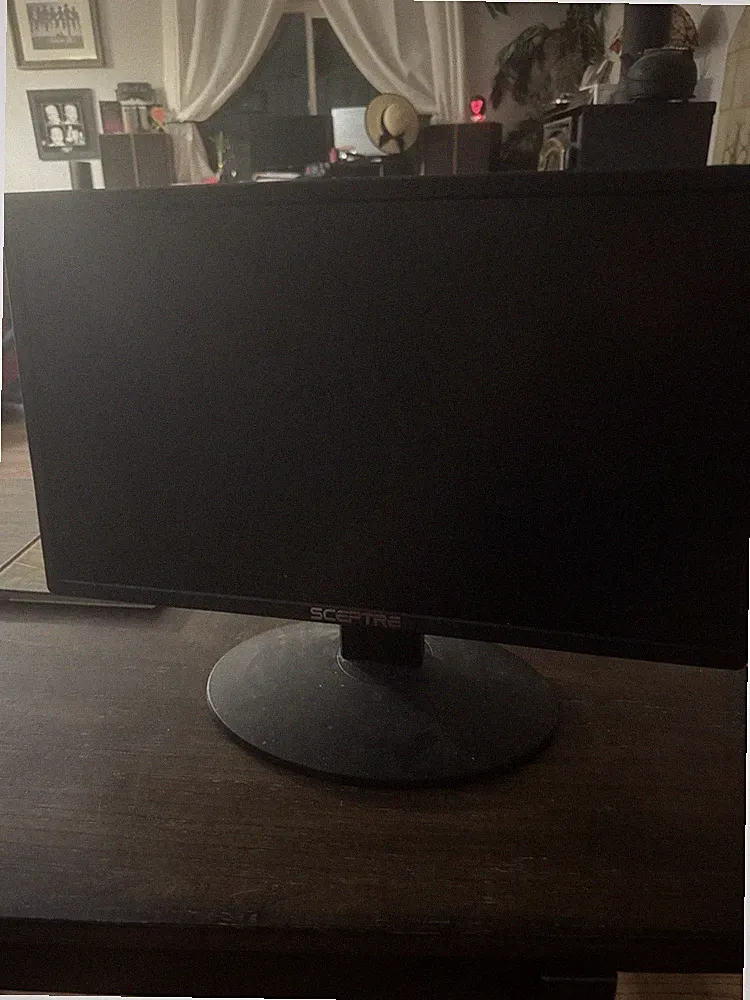 Sceptre 22-inch 75Hz 1080p LED Gaming Monitor Black I HAVE THE POWER CORD