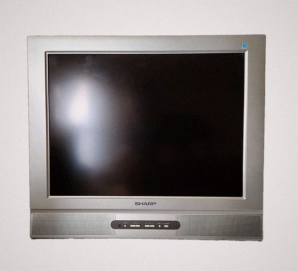 Sharp LC-20SH1U 20" TV/ Computer/Gaming Monitor With Lots Of Inputs