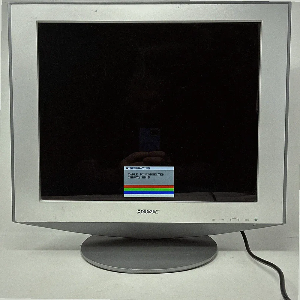 Sony SDM-HS94P Computer Colour Monitor 2004 19" TFT Active Matrix LCD 1280x1024