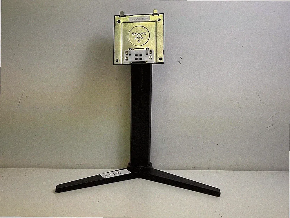 Stand for Basics 24 inch Gaming Monitor