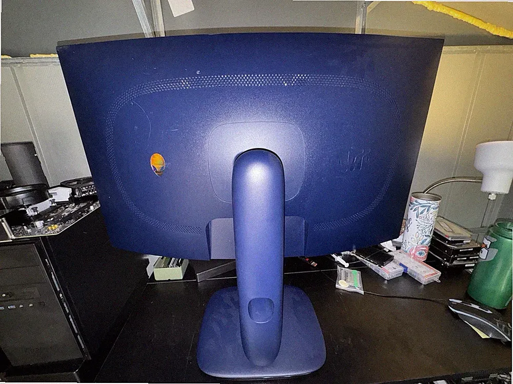 STAND ONLY Alienware 32" AW3225DM QHD LCD VA FreeSync Curved Gaming Monitor