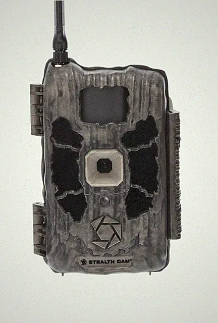 Stealth Cam Deceptor No Glo 80ft Detection & IR Range 40MP Photo 1440P HD Video
