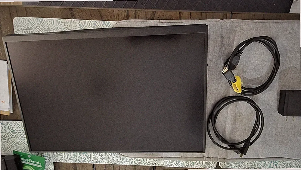 Uperfect 18" Portable Monitor 120hz 2560x1600