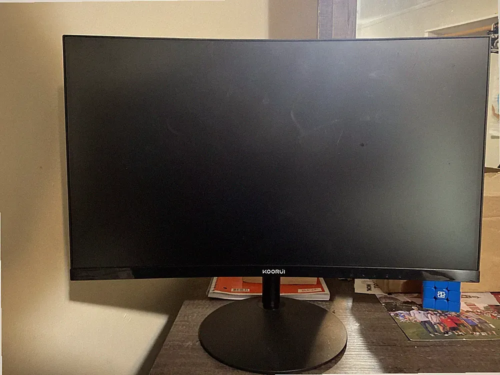Used 21 Curved Koorui Gaming Monitor
