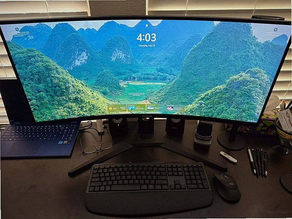 ViewSonic VX3418-2KPC 34 Inch 21:9 Curved 1440p 1ms 180Hz HDMI and Display Port