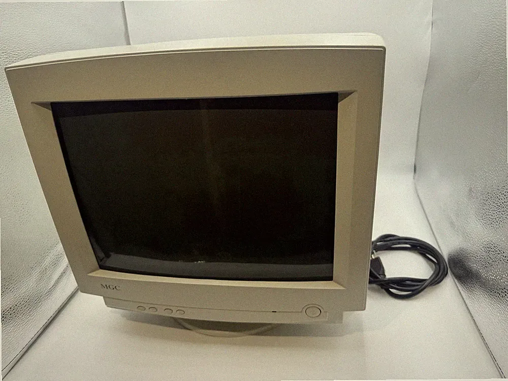 Vintage CRT MGC Computer Monitor DE-556AA 15" SVGA VGA Retro PC Gaming Open Box