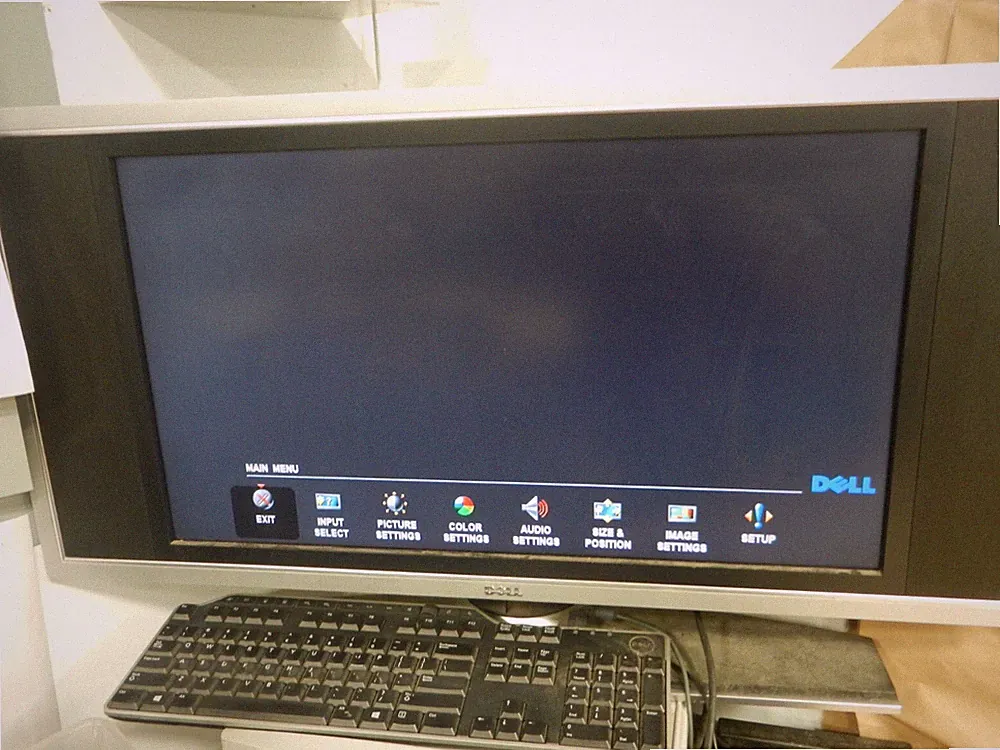 VINTAGE - Dell W2606C 26 inch LCD TV Television Monitor gaming? - CONNECTICUT *
