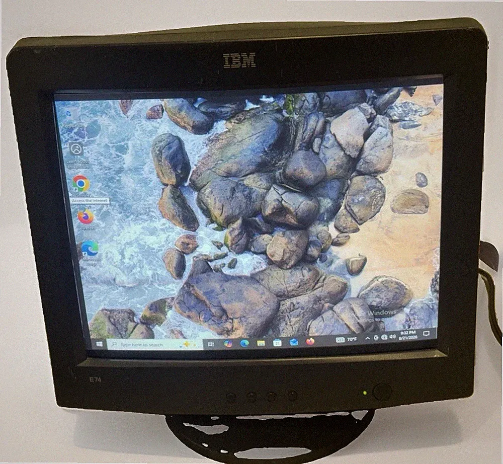 Vintage IBM E74 17" CRT VGA Color Monitor Model 6332-4HN Retro Gaming Tested
