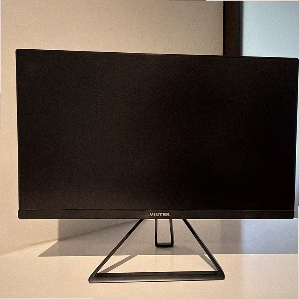 Viotek 27 in Flat Widescreen Monitor 16:9 Black HDMI DisplayPort