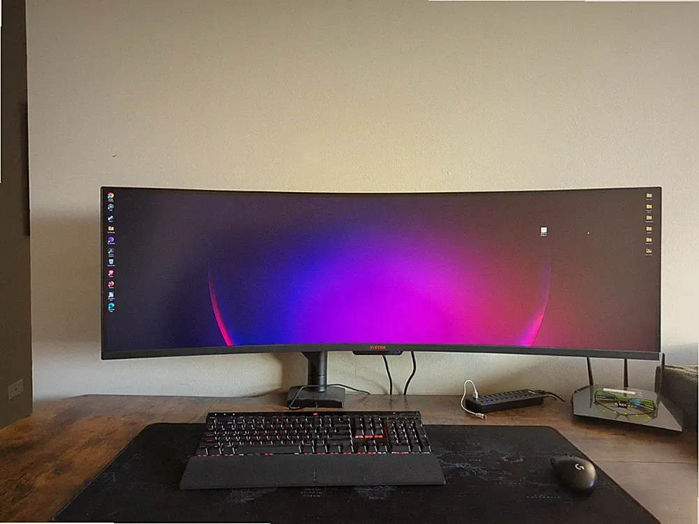Viotek Ultrawide monitor 1440p 49 Inches
