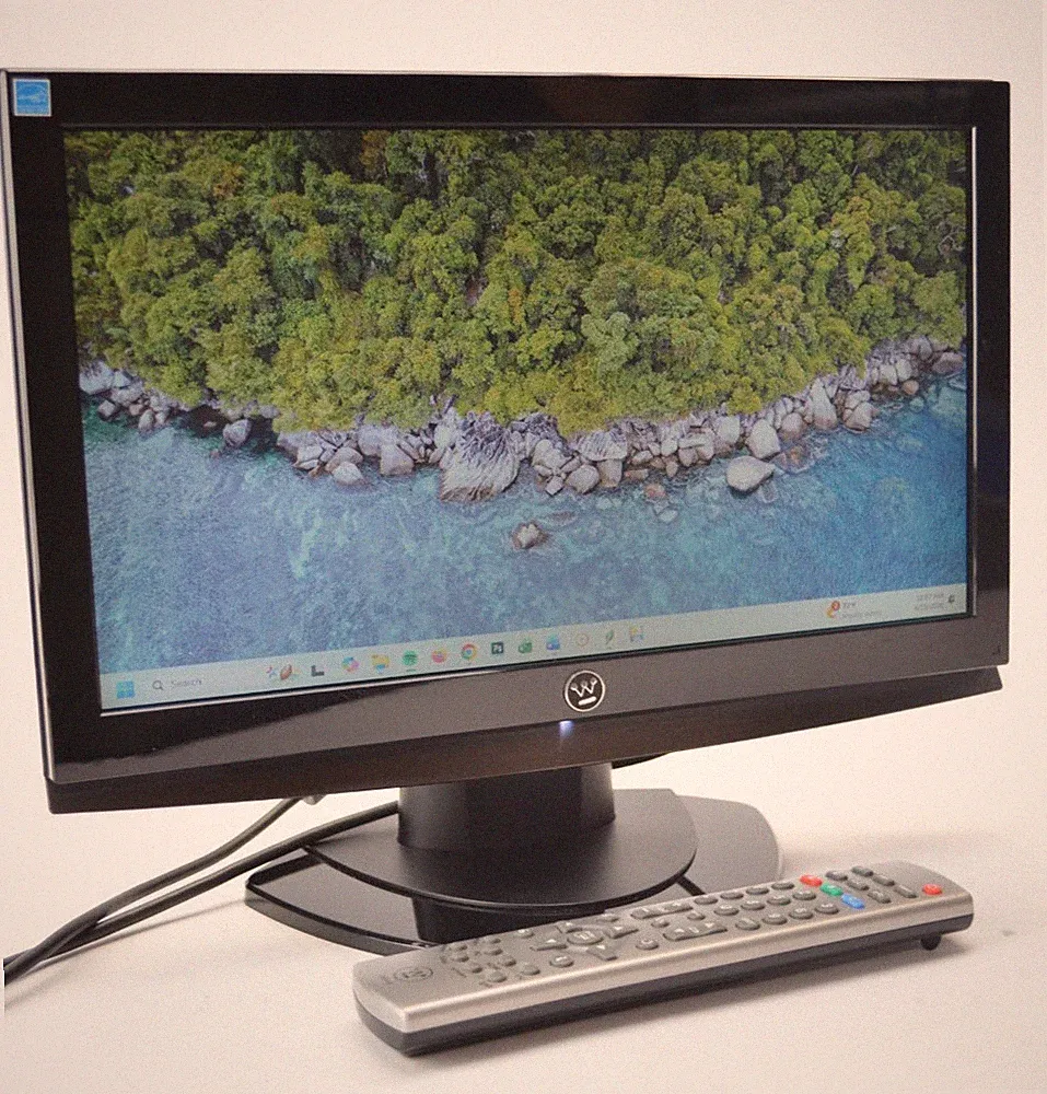 Westinghouse PT-16h120s 16" Monitor 720p 16:9 W/Remote and Stand