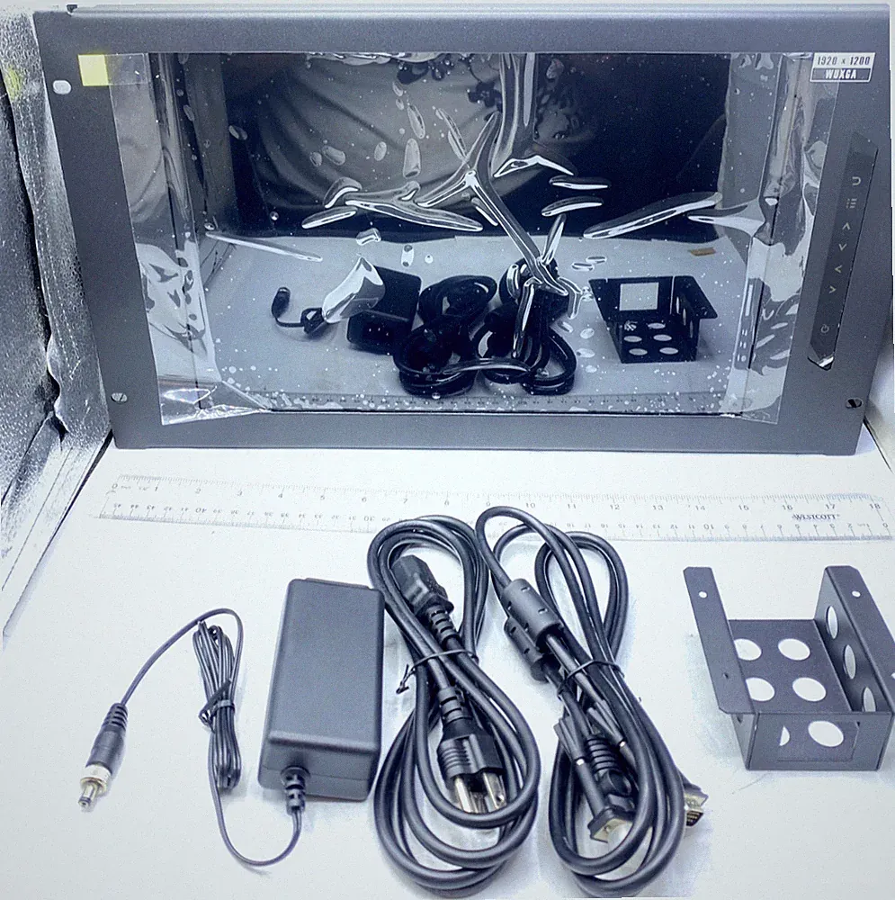 WUXGA Industrial Touchscreen Monitor Rackmount WUXGA, 1920x1200, RP-X617